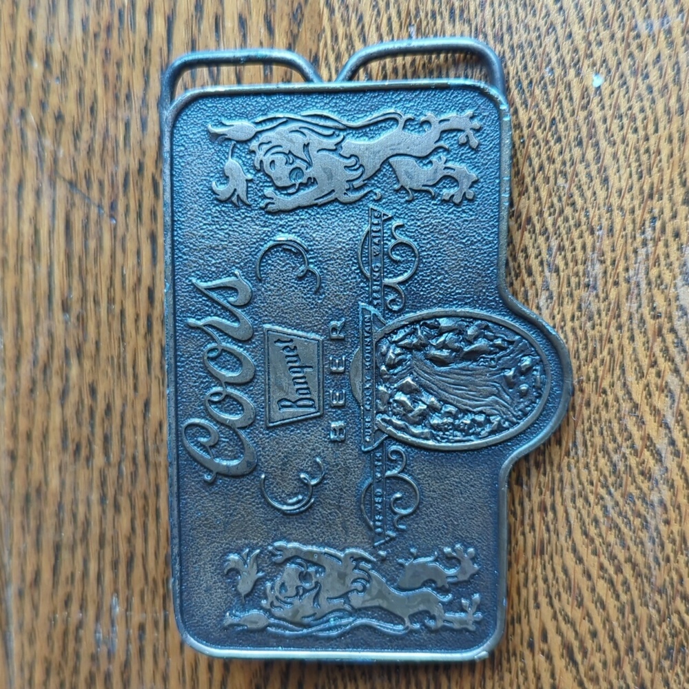 Coors Banquet Beer Belt Buckle / Adolph Coors Co. / Golden Colorado USA - Picture 1 of 4